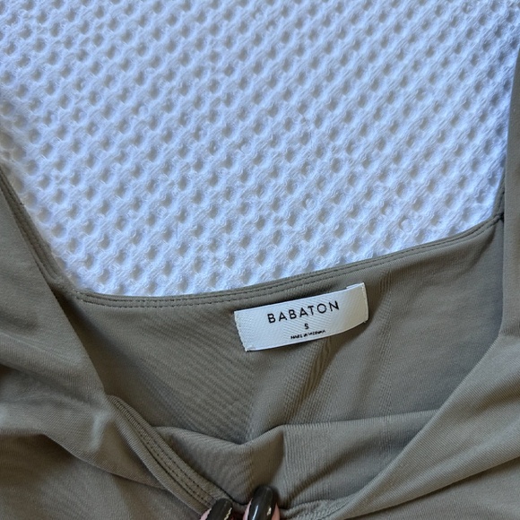 Aritzia Babaton Bodysuit in Basil Green - Picture 3 of 3